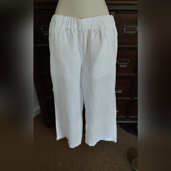 Cynthia Rowley Women's White Wide Leg Pants. - Picture 1 of 11